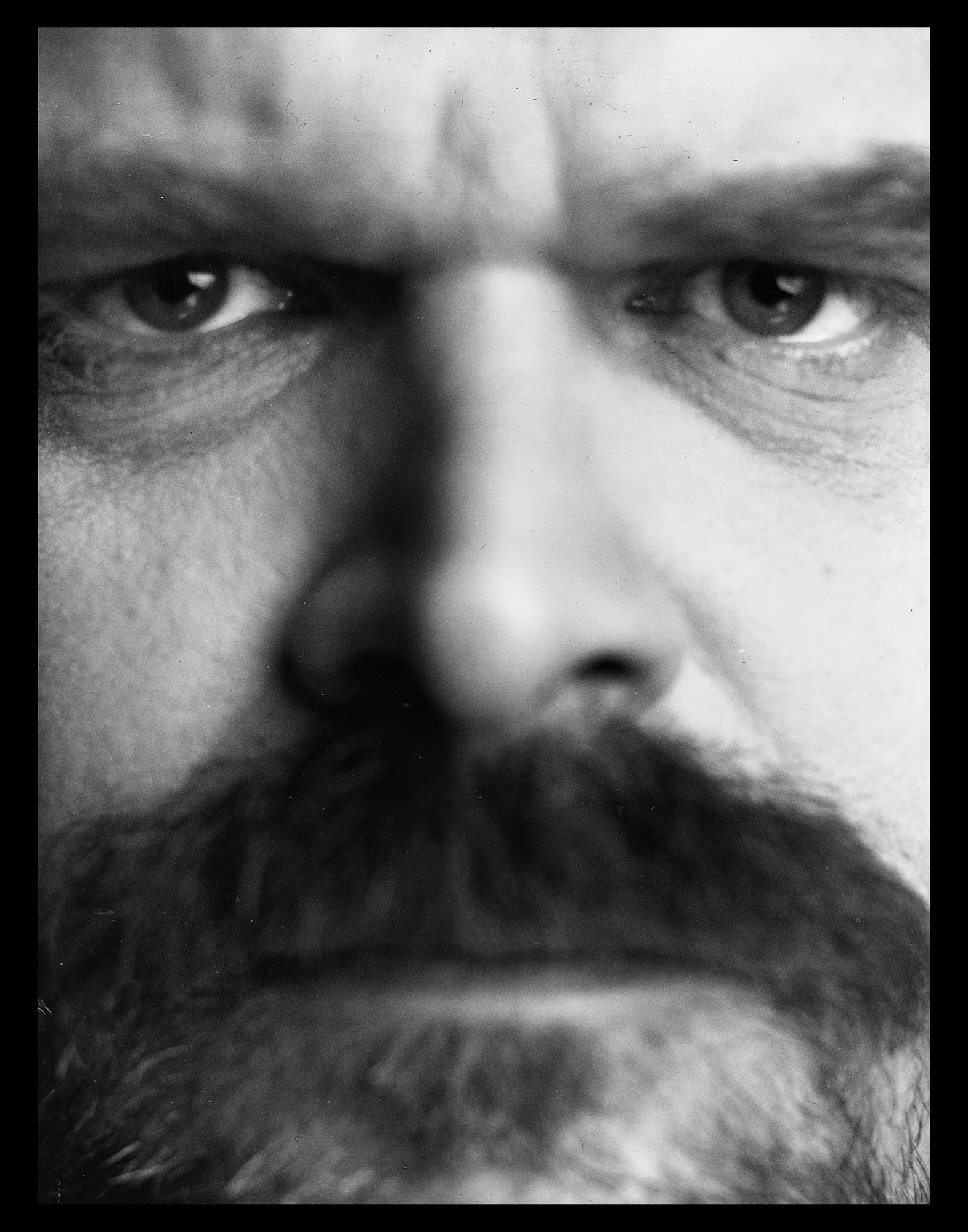 David_Harbour_4x5_Benjo_Arwas_4